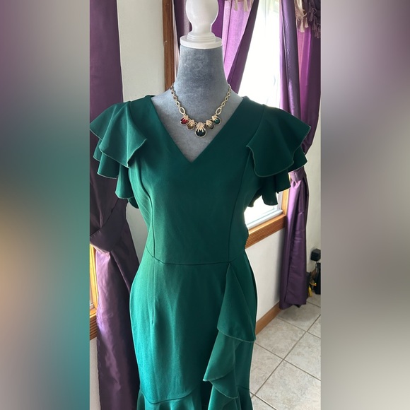 Cocktail, formal dress size medium - Picture 6 of 17